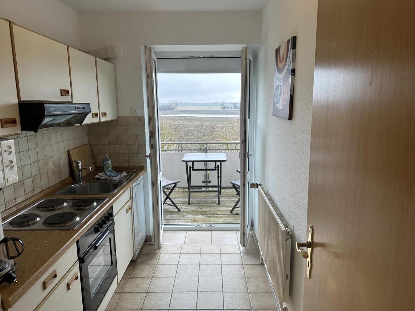 17-1 Apartment